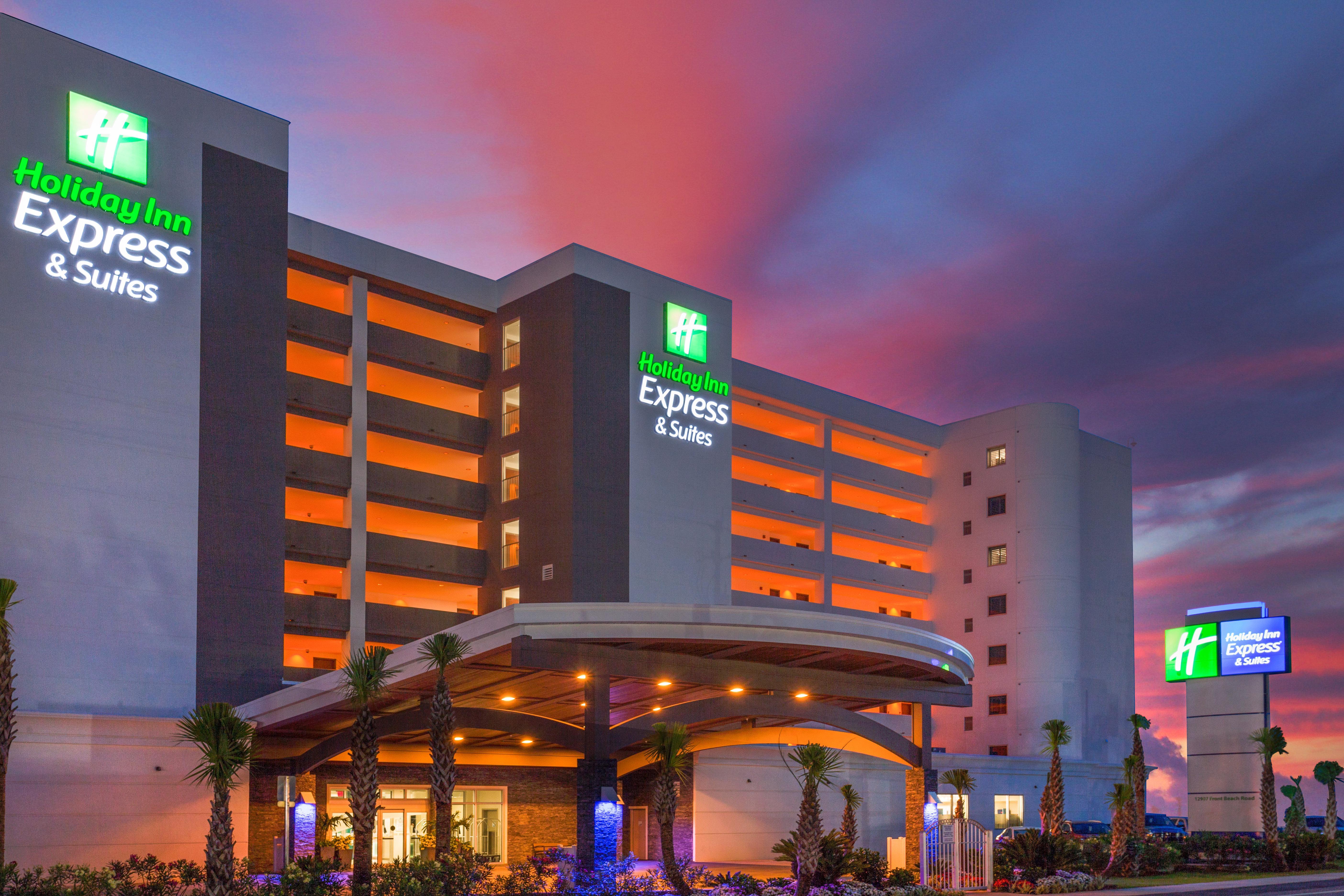 Holiday Inn Express & Suites Panama City Beach Beachfront By Ihg Bagian luar foto