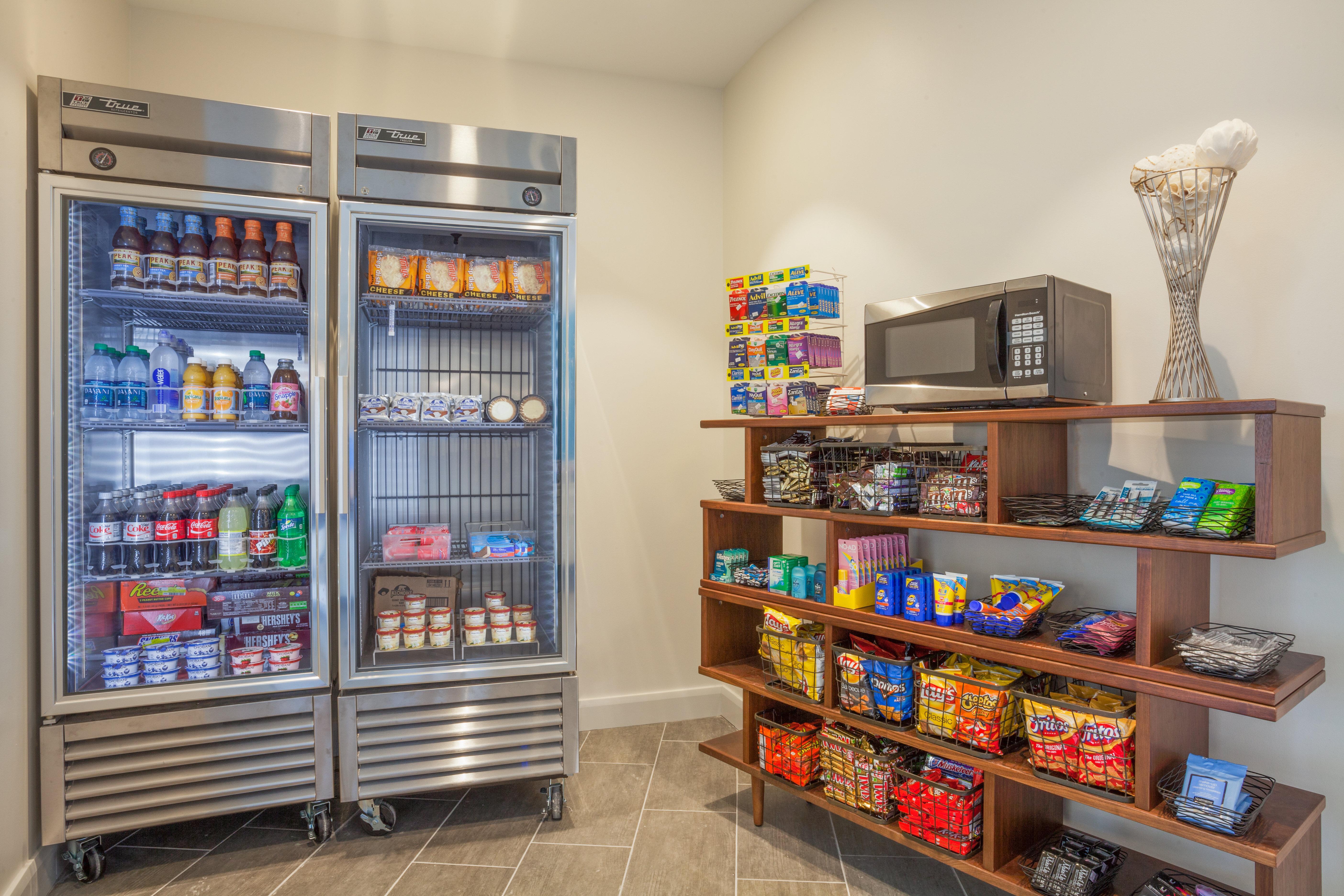 Holiday Inn Express & Suites Panama City Beach Beachfront By Ihg Bagian luar foto